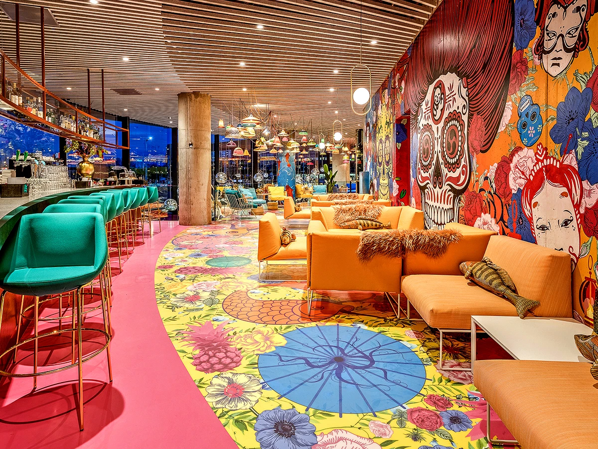 Artista especializado en arte para hoteles e interiorismo | Nhow Amsterdam > Art for floors