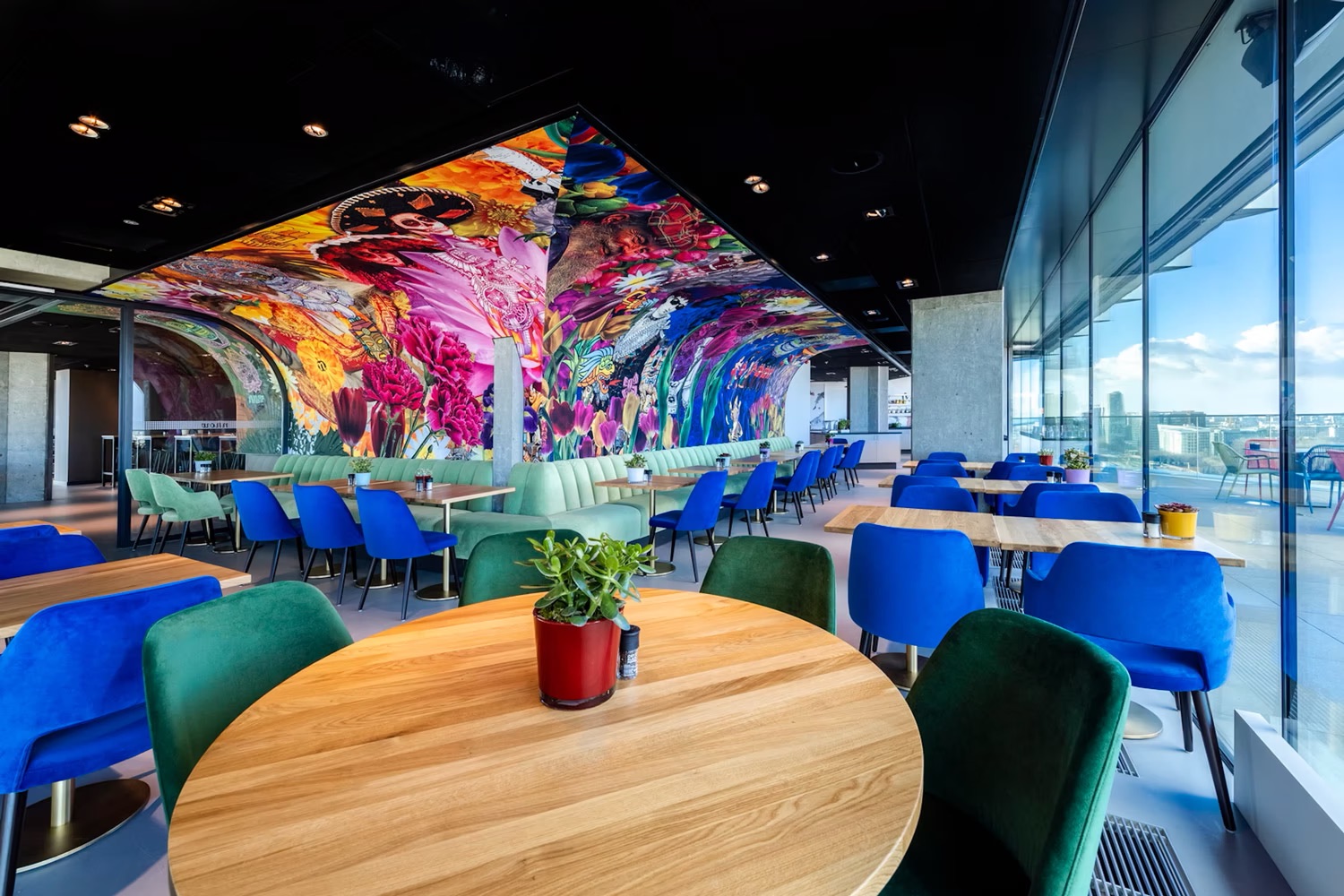 Art for Hotels ✦ Hospitality Art ✦ Artist for Interior Design | Art to transform new generation restaurants into experiences